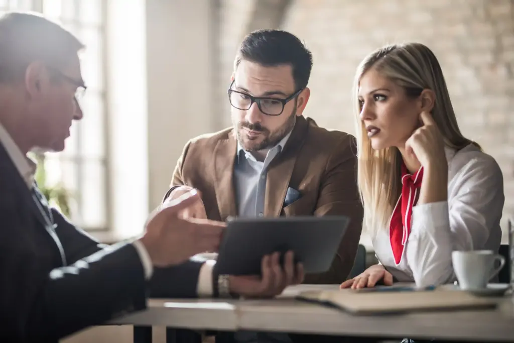 What to Avoid When Hiring an Agency